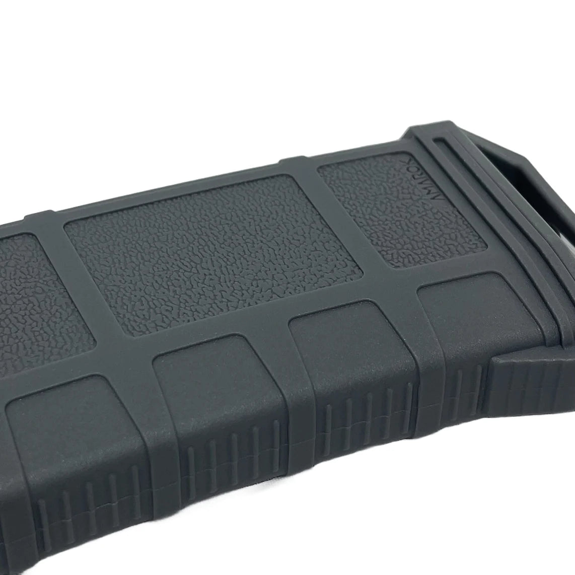 Amarok Mid-Cap magazine 250 bb